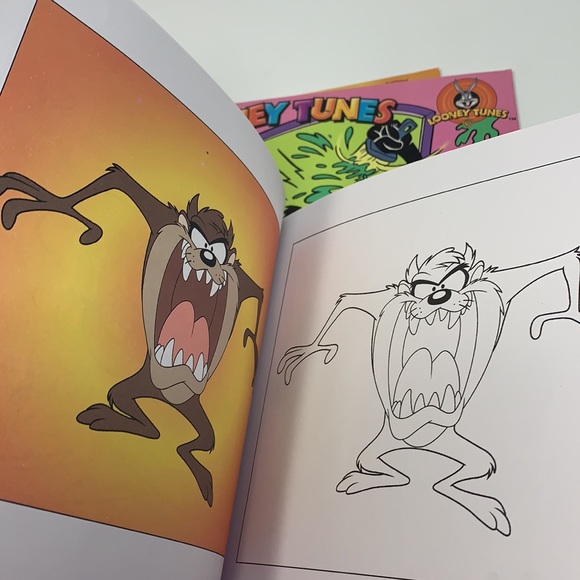 3 coloring books by Looney Tunes WB used - Picture 4 of 13